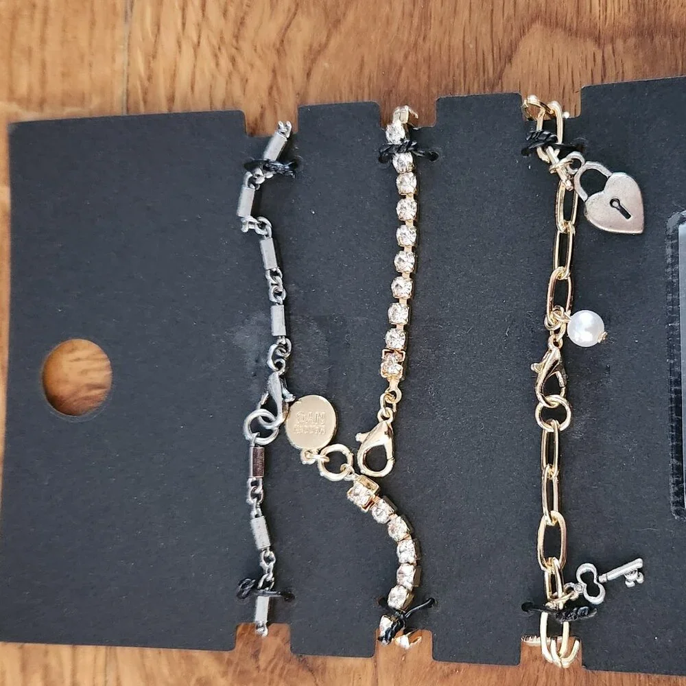3 Bracelet set Black Heart  Gold Coin